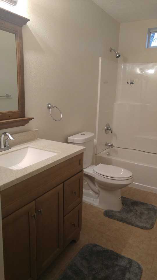 3825 Bristol Dr - Photo 3 of 6