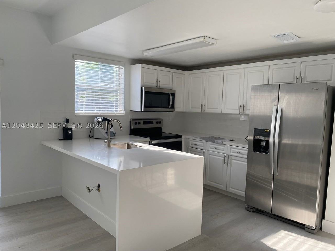 5245 Nw 112th Ave #8 - Photo 4 of 36