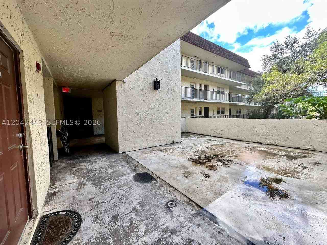 3360 Spanish Moss Ter #206 - Photo 5 of 17