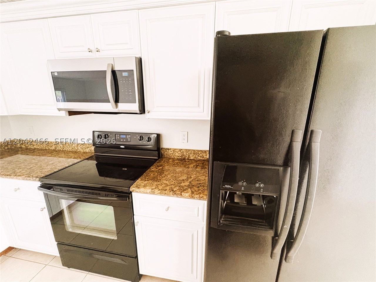 3743 Nw 122nd Ter - Photo 7 of 29