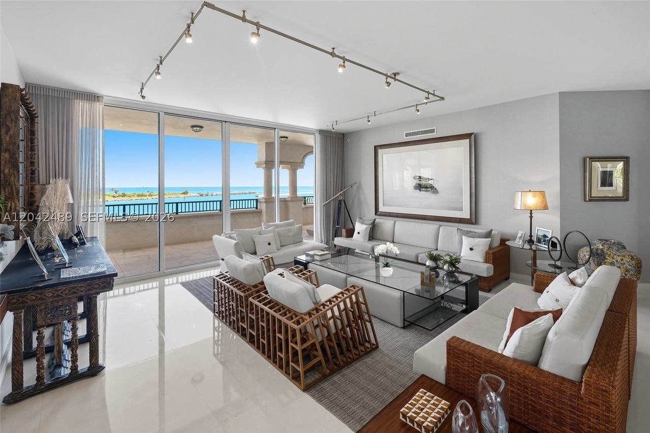 7141 Fisher Island Dr #7141 - Photo 5 of 50