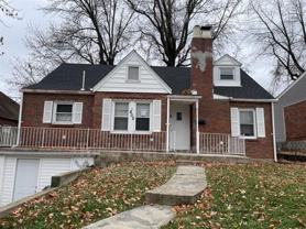 802 Rolwes Ave - Photo 1 of 1
