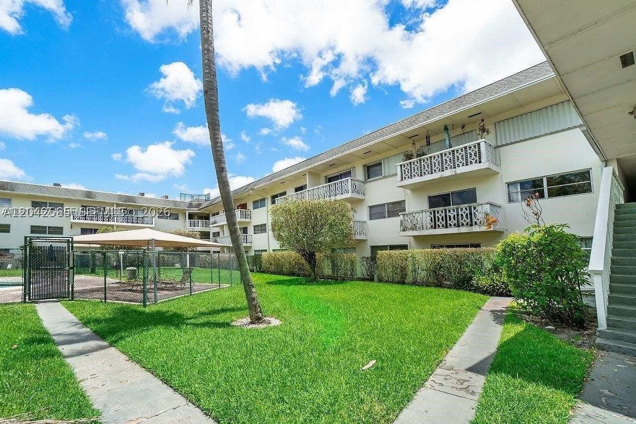 4200 Nw 3rd Ct #224