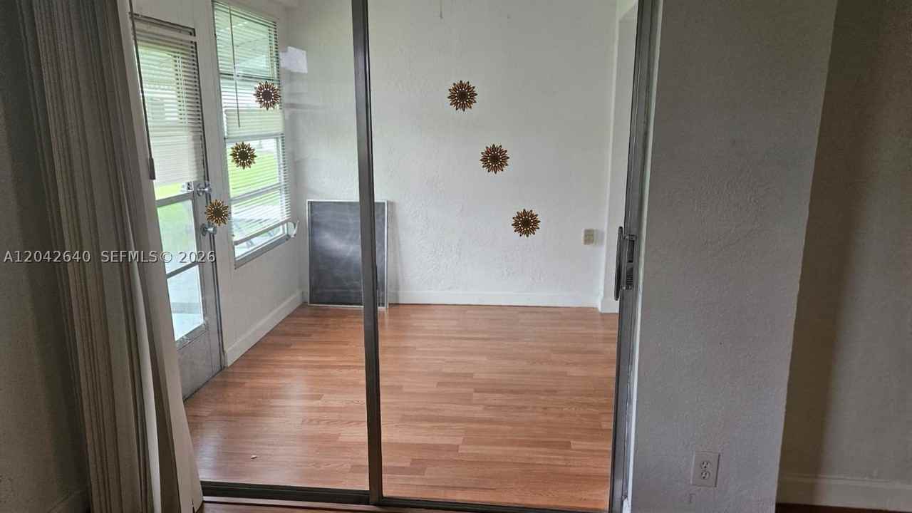 8555 Nw 10th St #B106 - Photo 4 of 11