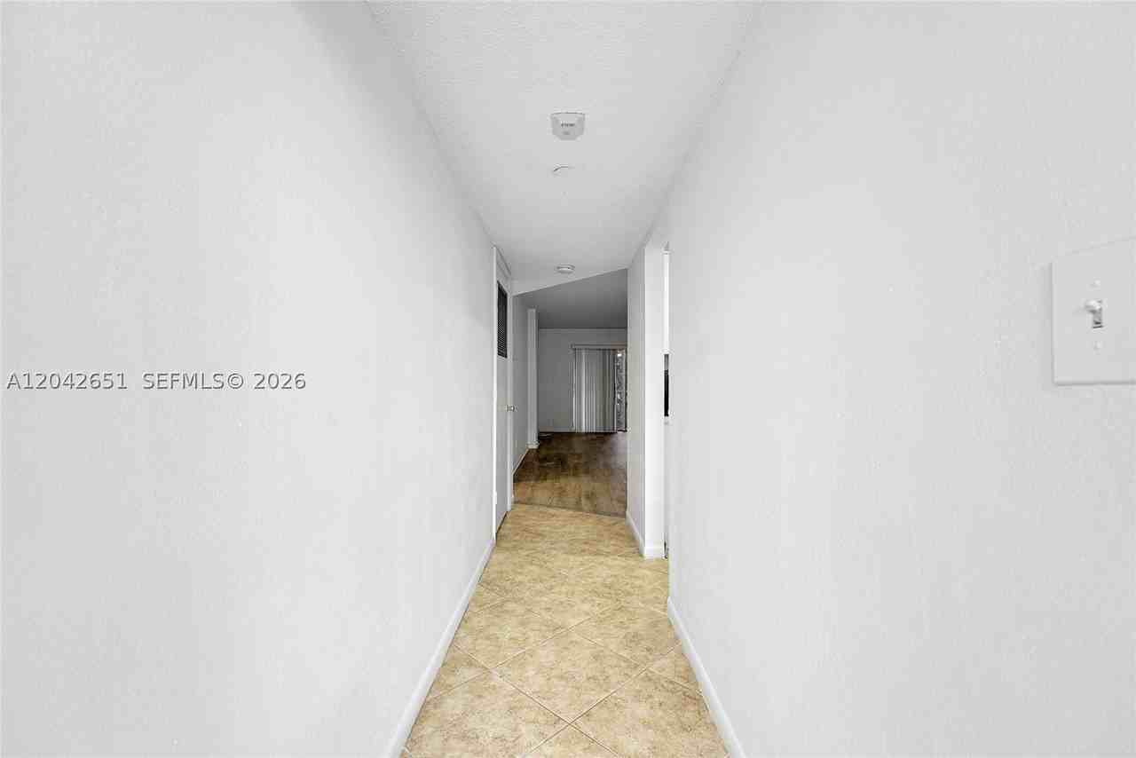 1200 Nw 87th Ave #410 - Photo 4 of 28