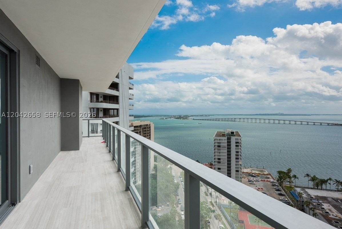 1451 Brickell Ave #2103