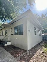 962 Nw 6th St #1 - Photo 1 of 1
