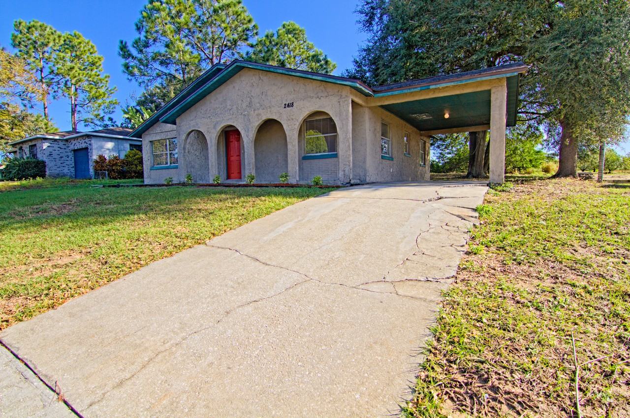 2418 Mary Jewett Cir - Photo 2 of 18