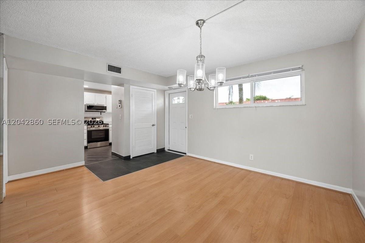 800 S Hollybrook Dr #205 - Photo 7 of 35