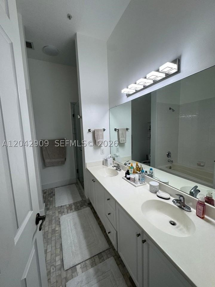 4602 Sw 160th Ave #521 - Photo 5 of 13