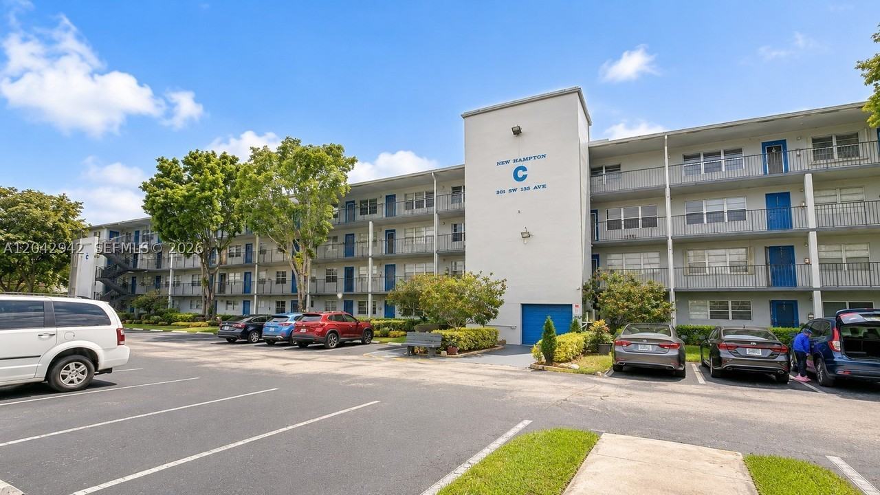 301 Sw 135th Ave #317C
