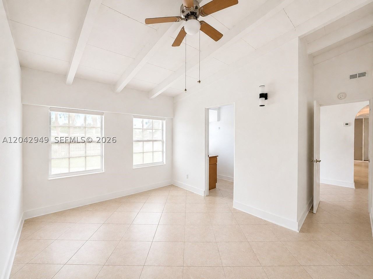 401 Nw 198th St - Photo 5 of 13