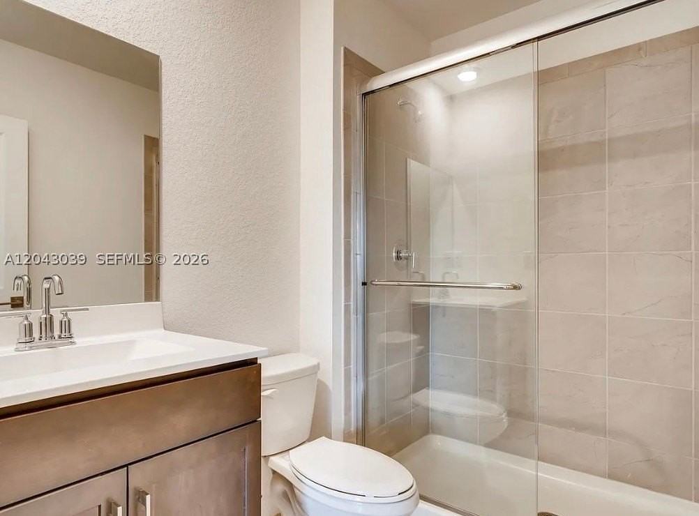 421 Ne 6th Ct - Photo 5 of 14