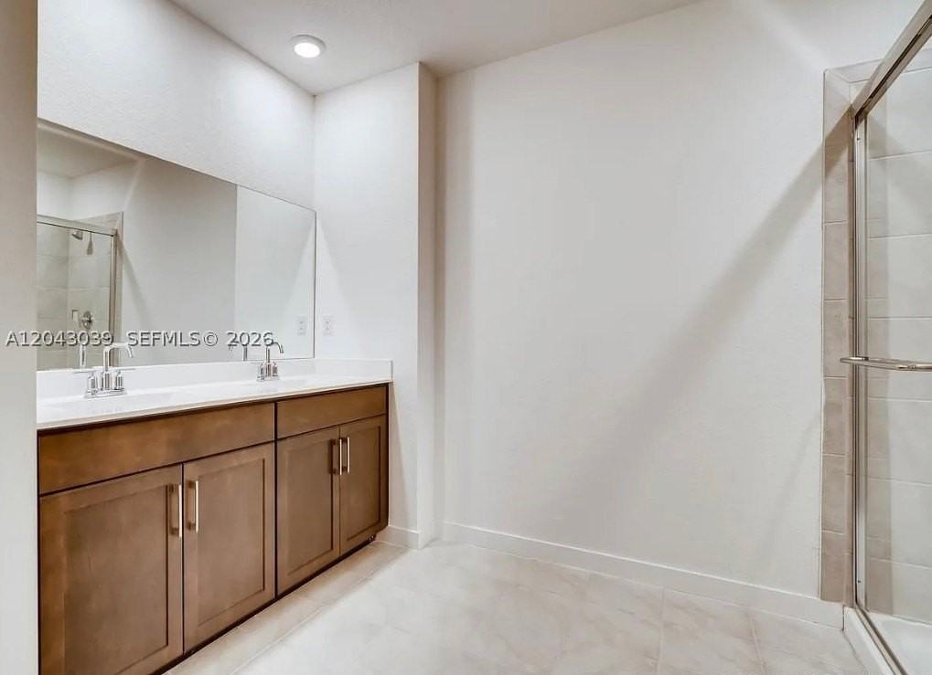 421 Ne 6th Ct - Photo 7 of 14