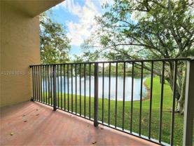 251 Palm Cir W #204 - Photo 1 of 1