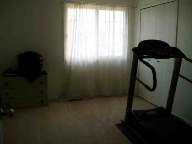 2565 Concord Way - Photo 3 of 5