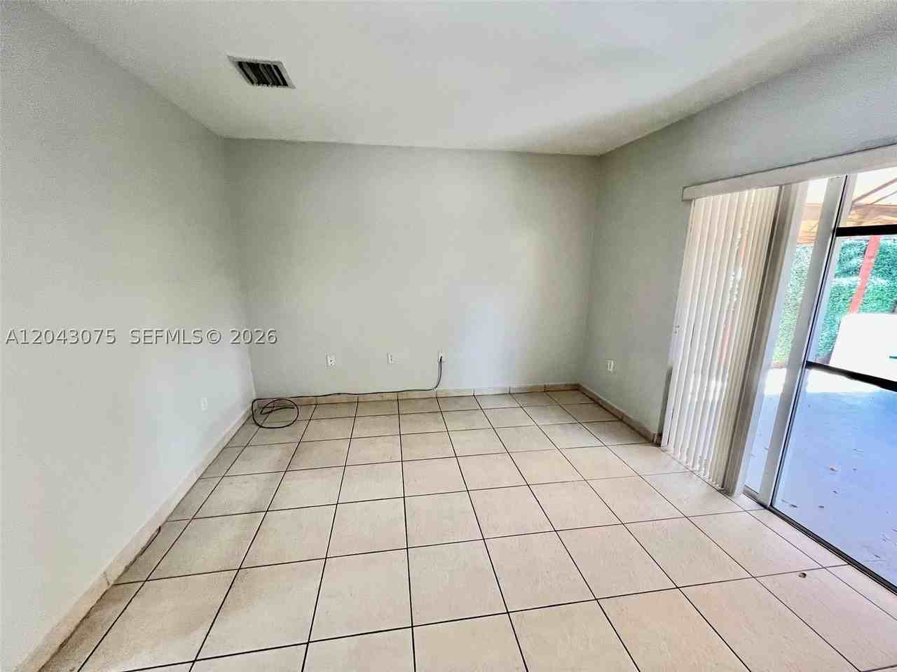 6975 Nw 173rd Dr #2007 - Photo 6 of 14