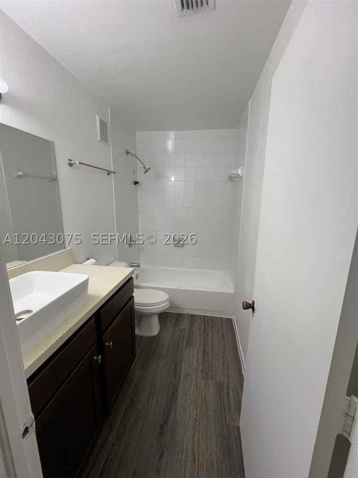 6975 Nw 173rd Dr #2007 - Photo 7 of 14