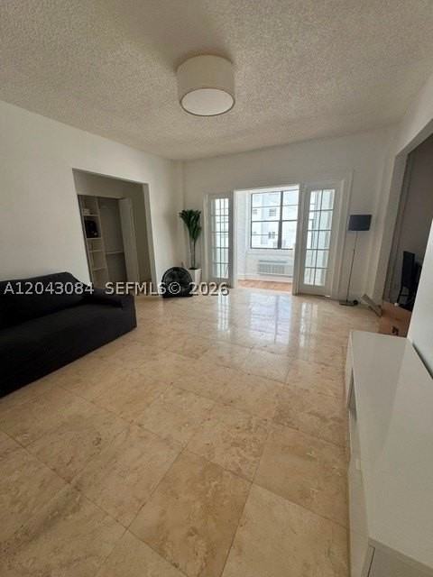 934 Michigan Ave #308