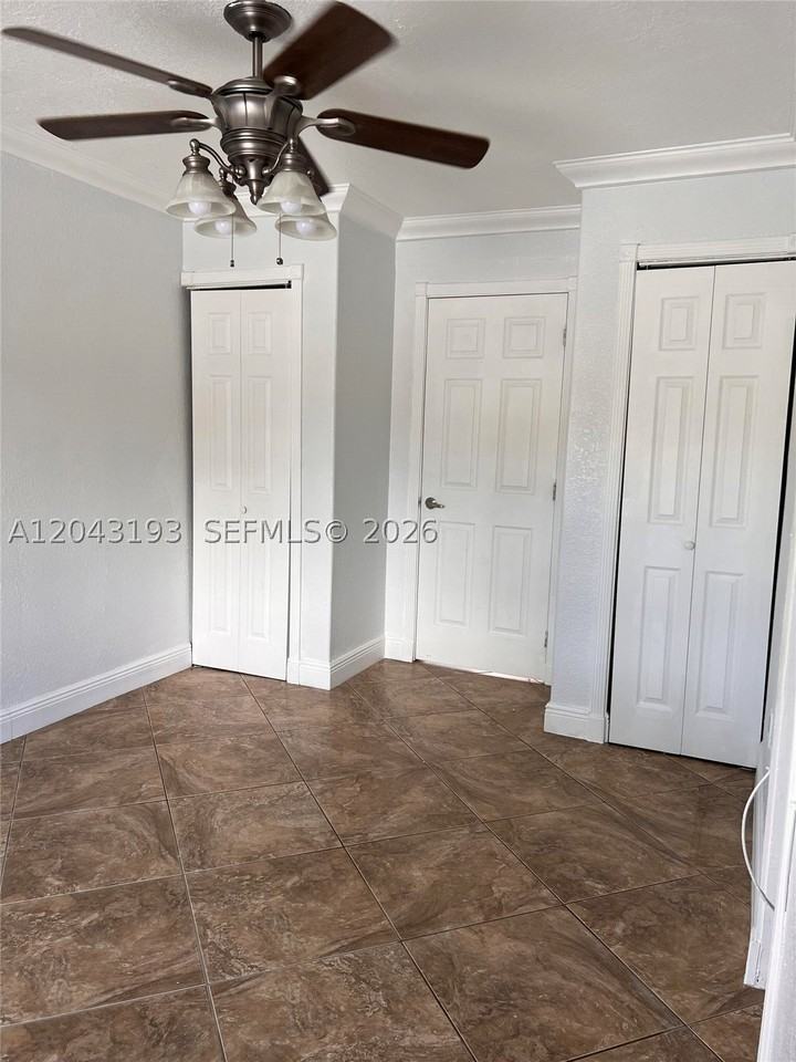 18025 Nw 83rd Ave #1 - Photo 5 of 8