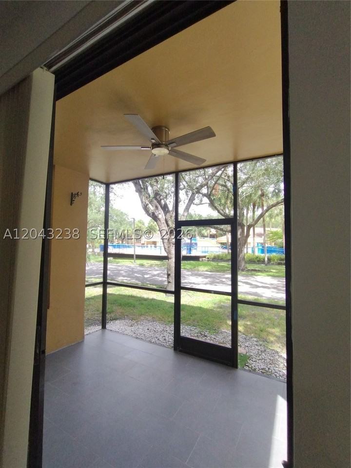 15509 Miami Lakeway N #102 - Photo 2 of 40