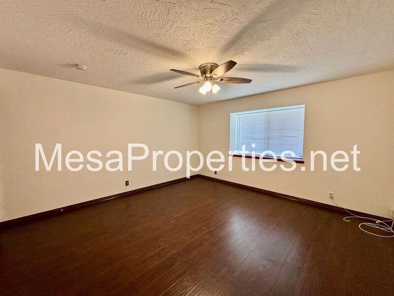 18642 Orange St - Photo 5 of 33