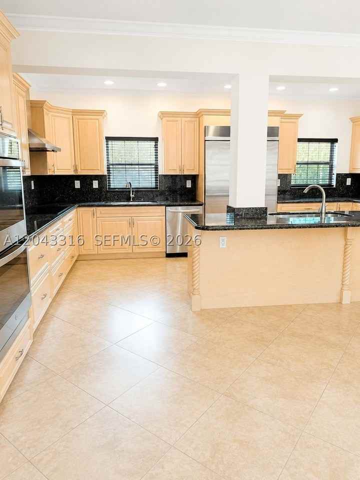 3701 Starboard Ave - Photo 2 of 19