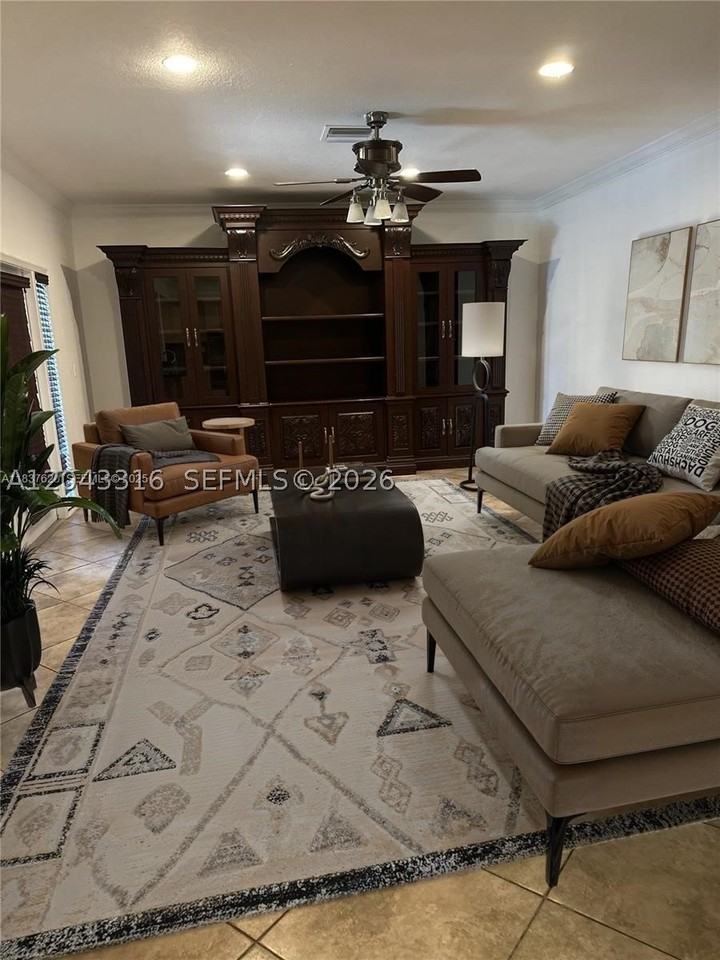 3701 Starboard Ave - Photo 6 of 19