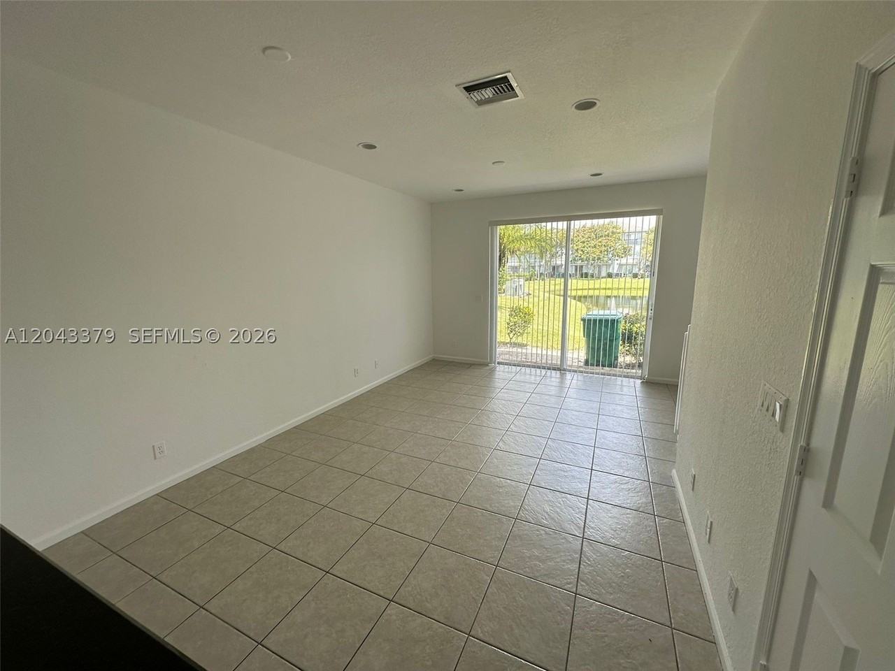 3595 Nw 13th St #3595 - Photo 6 of 12
