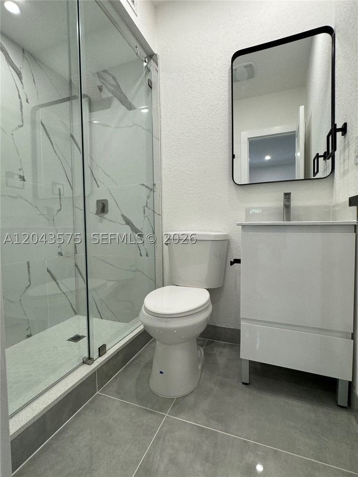 5521 Nw 1st Ave #4 - Photo 4 of 5