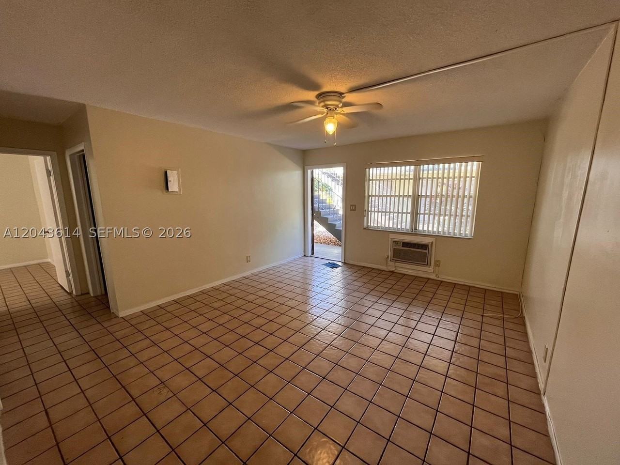 13 Ne 2nd Ave #104 - Photo 4 of 19