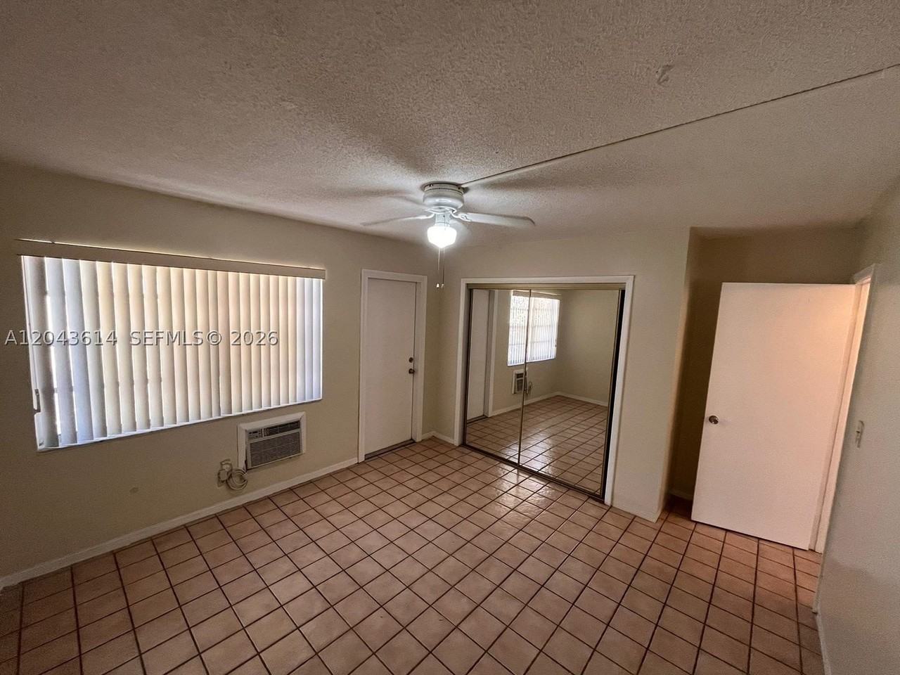 13 Ne 2nd Ave #104 - Photo 6 of 19
