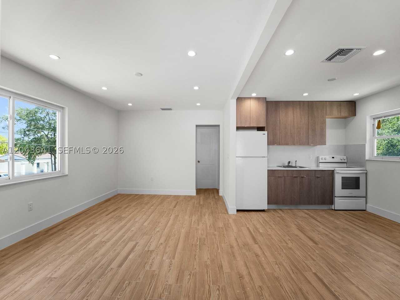 238 Nw 41st Ave #0