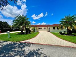 featured image of 18701 Wentworth Dr