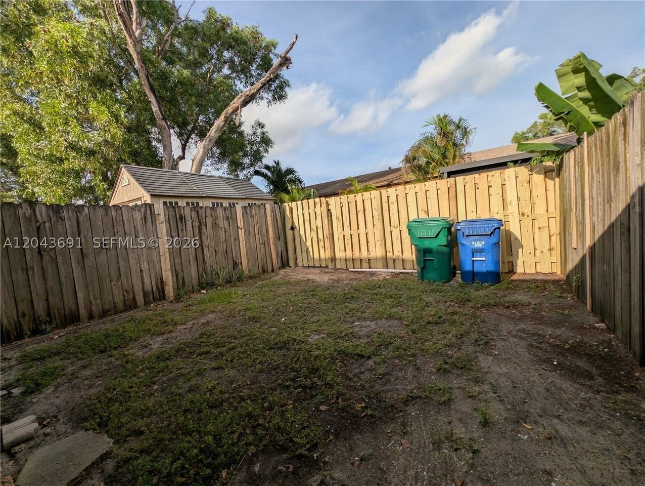 7502 Nw 33rd St - Photo 5 of 24