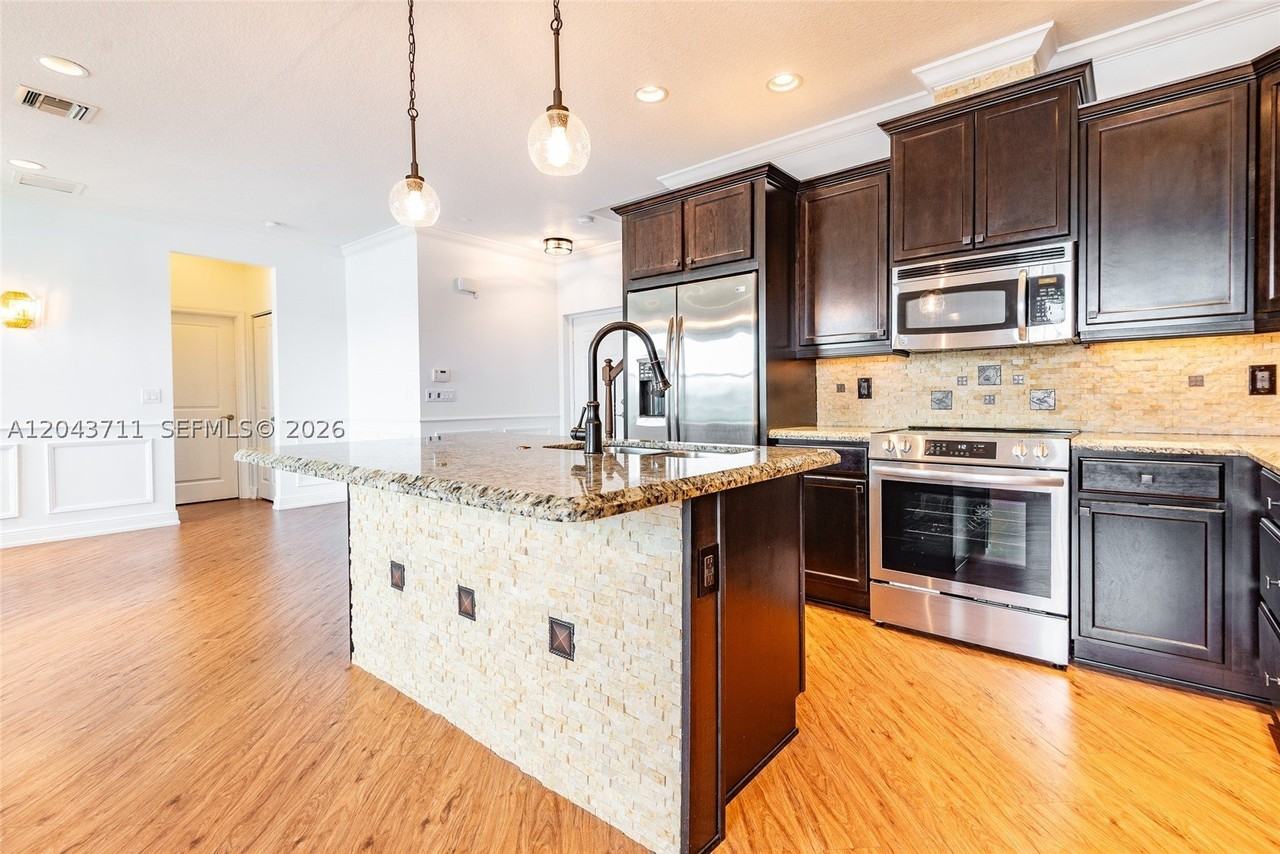 3061 Tortola Way - Photo 2 of 43