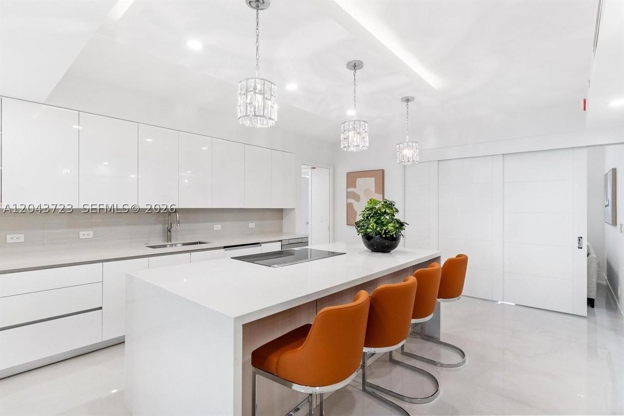3200 N Ocean Blvd #702 - Photo 6 of 25