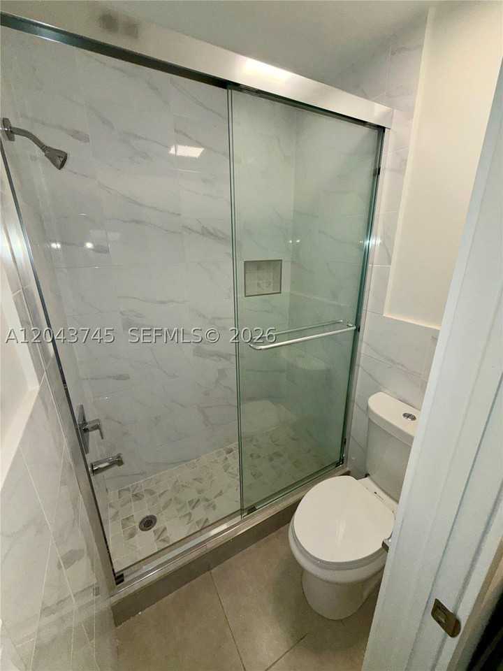 8945 Nw 114th St #1 - Photo 6 of 21