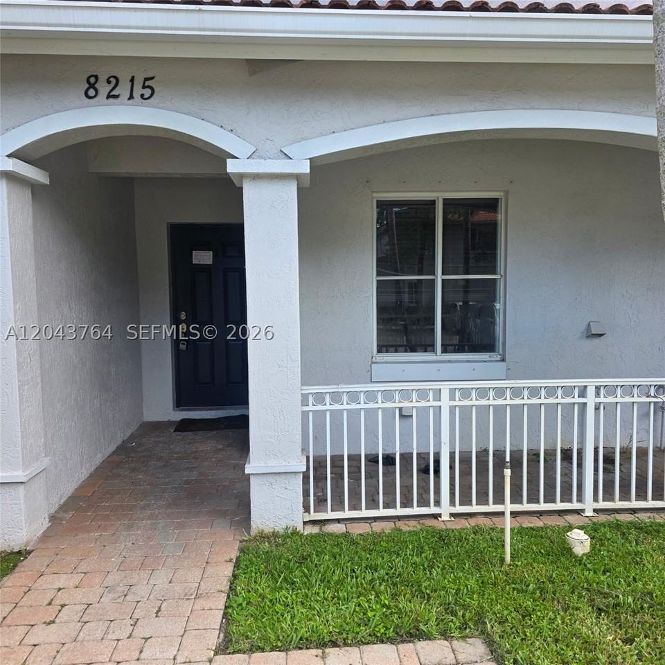 8215 Sw 27th St #103 - Photo 3 of 19