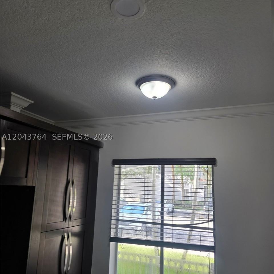 8215 Sw 27th St #103 - Photo 7 of 19