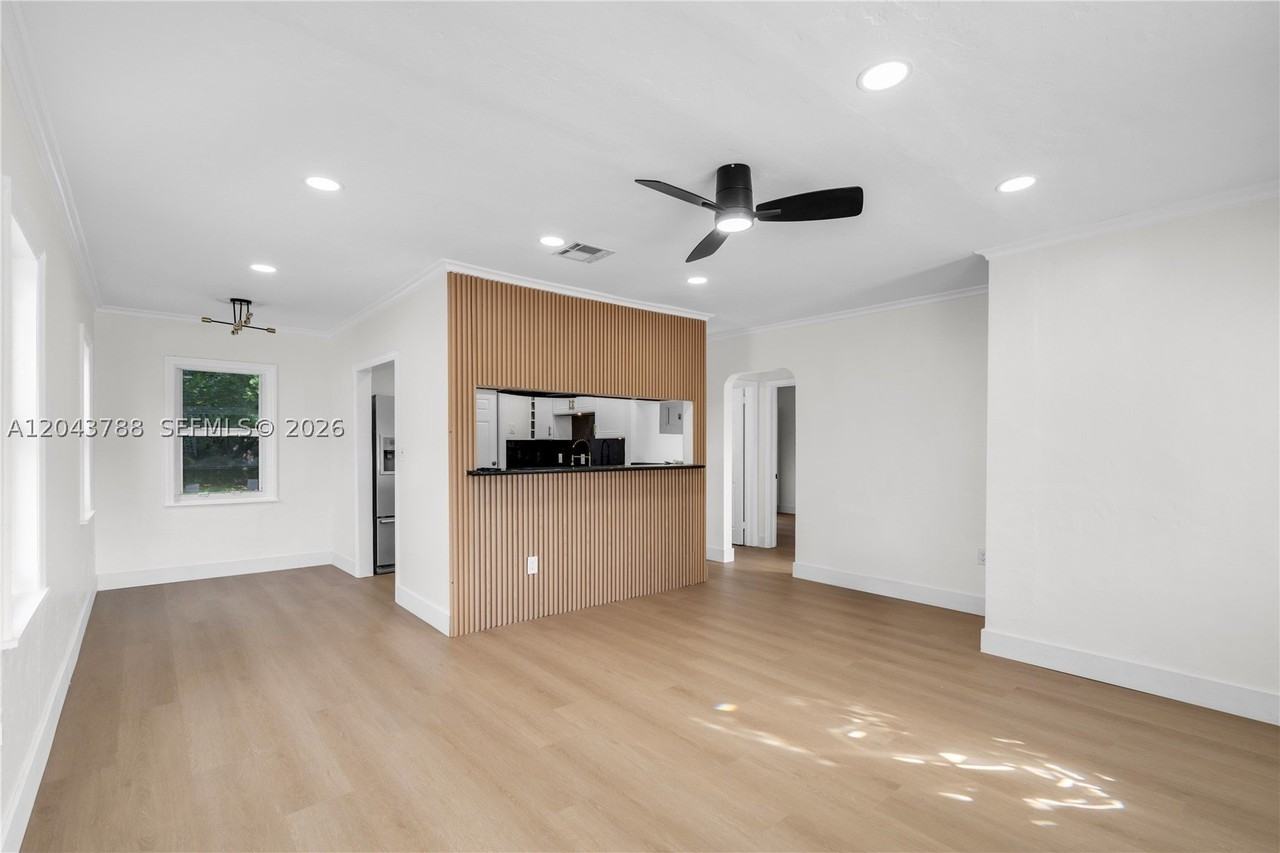 1320 N Andrews Ave #0 - Photo 7 of 21