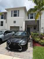 featured image of 782 Se 18th St
