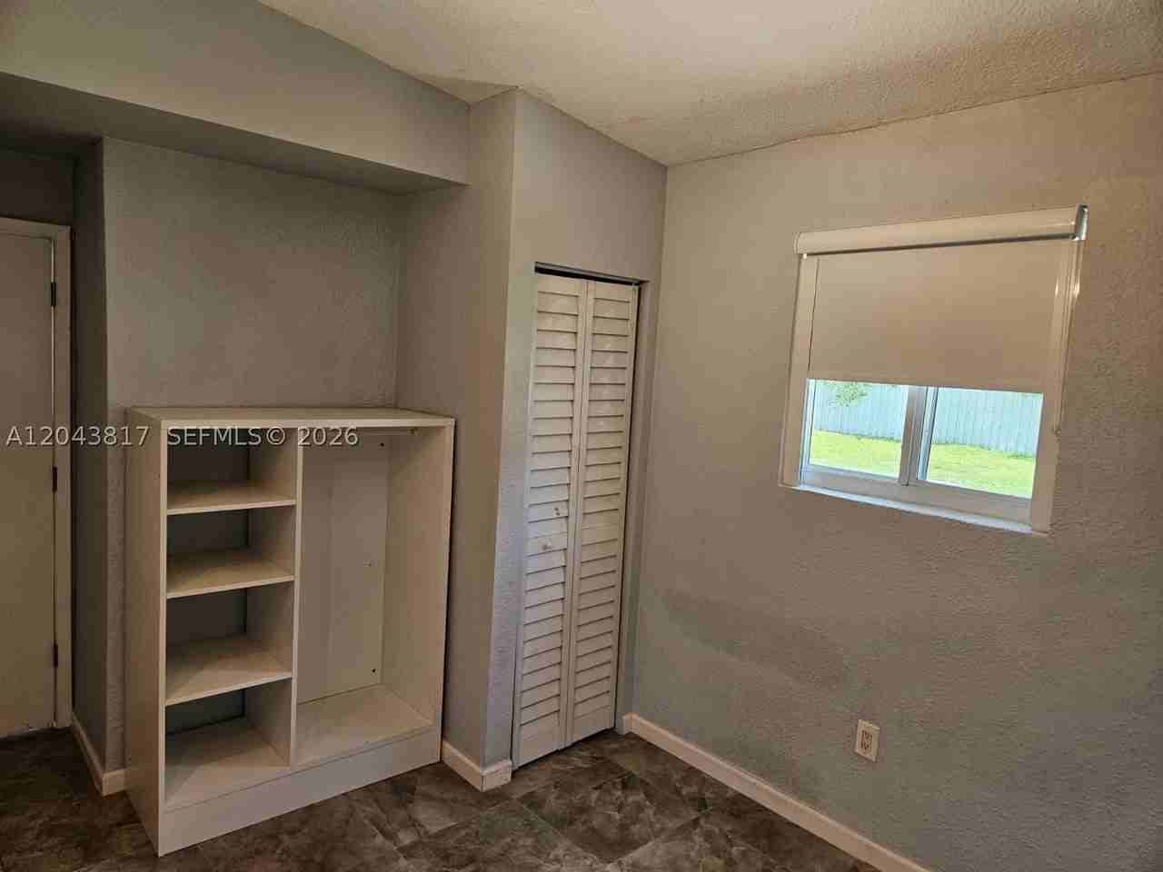 11000 Sw 219th St - Photo 7 of 12
