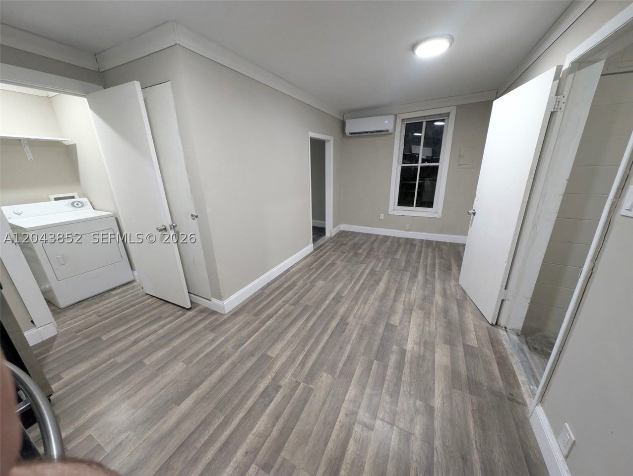 700 Boston Ave #C - Photo 4 of 19