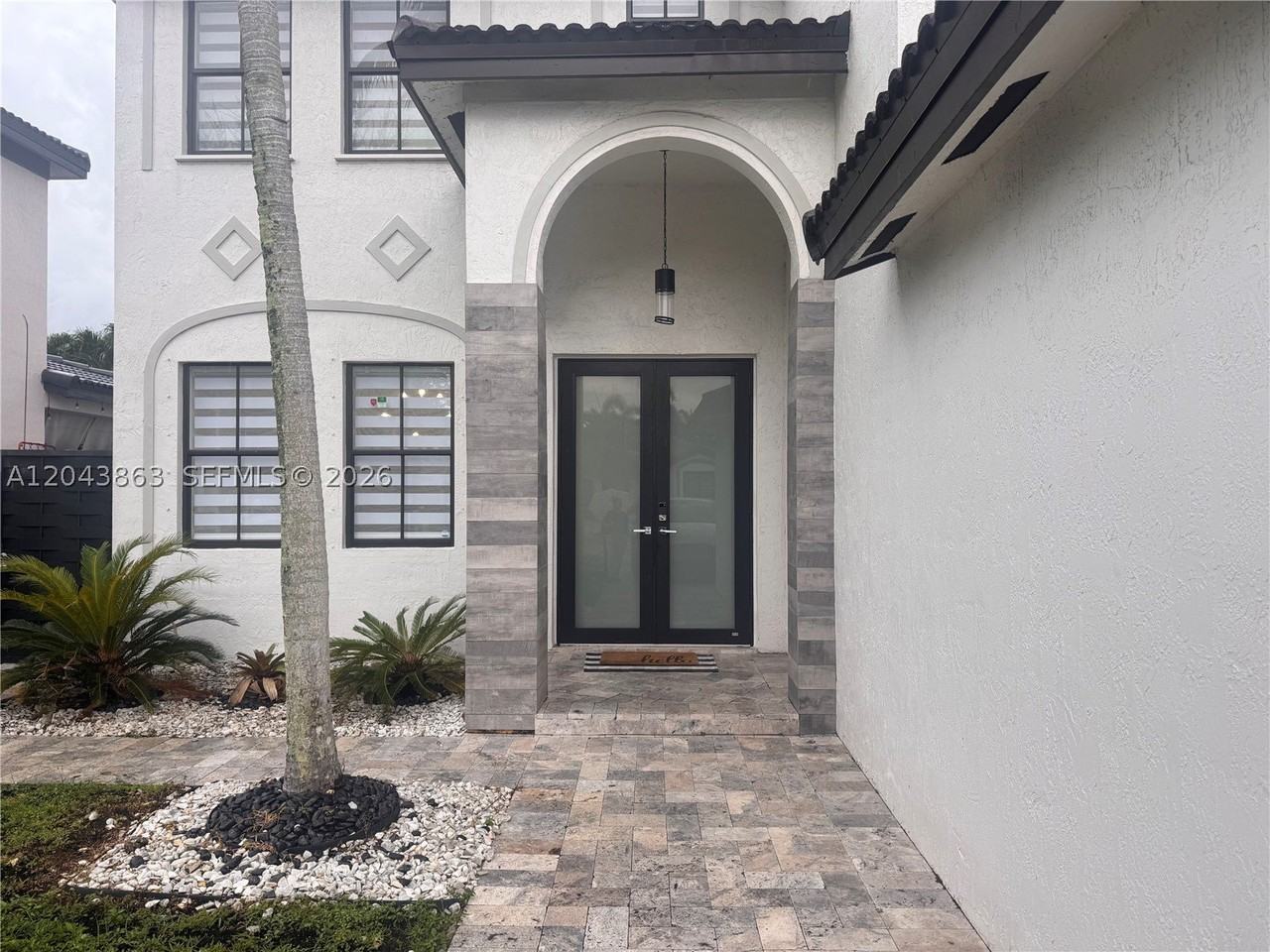15376 Sw 13th Ter - Photo 2 of 50