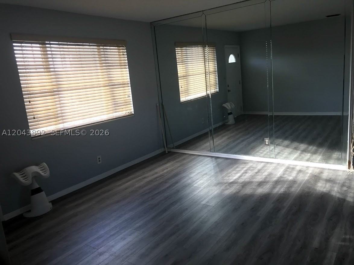 14721 Sw 104th Ave - Photo 7 of 12