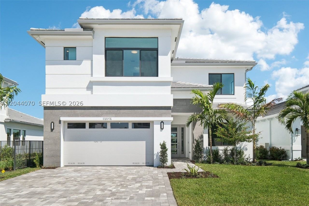13075 Feathering Way