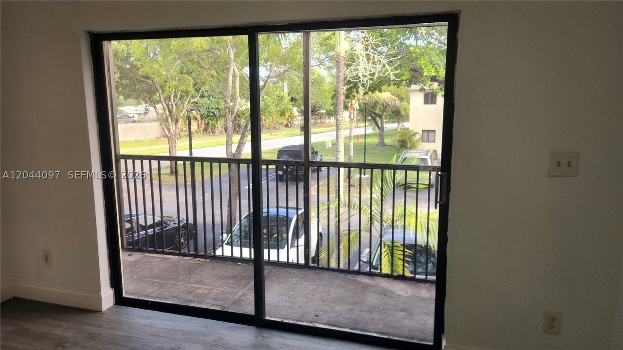 1045 S Flagler Ave #716 - Photo 4 of 26