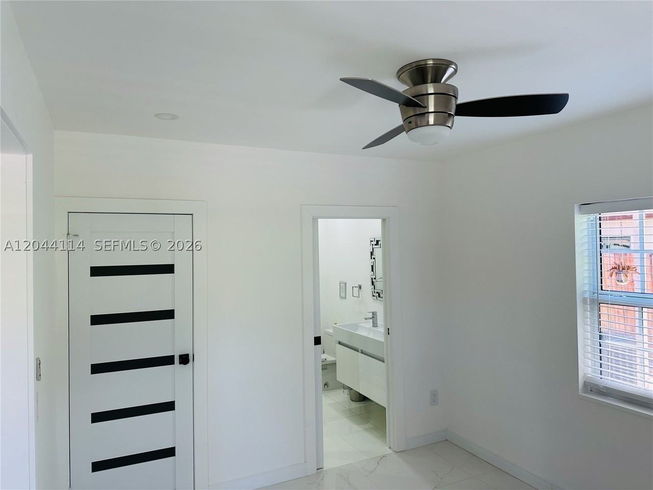 1315 Ne 181st St #1 - Photo 6 of 11