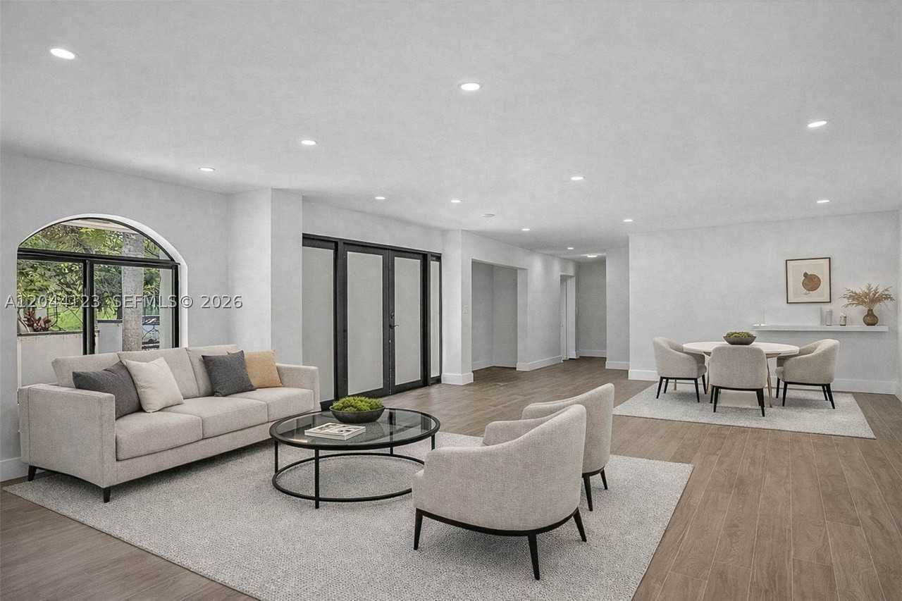 17050 Sw 83rd Ave - Photo 3 of 23